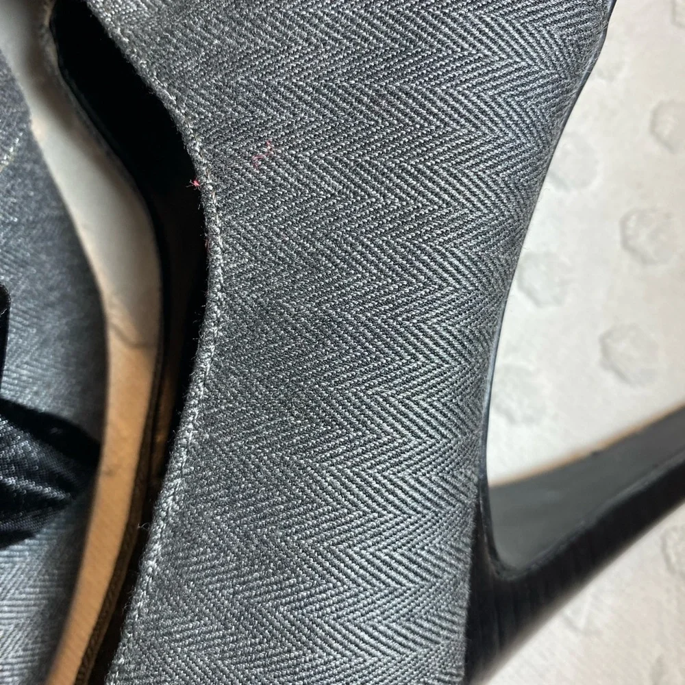 Ann Marino grey Herringbone Pumps with Black Satin Bow Accent - Picture 11 of 16